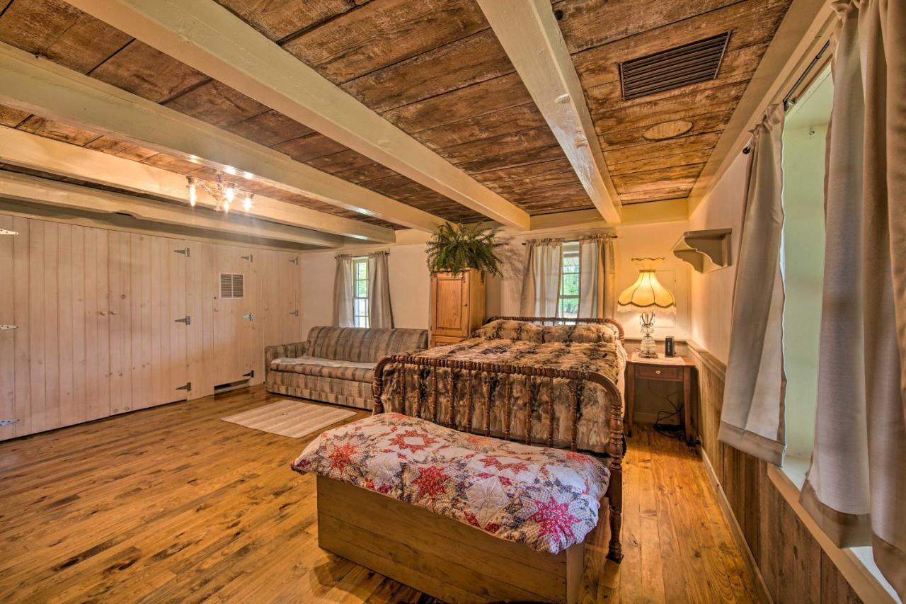 Remote 1901 Studio Cabin With Loft - Pets Allowed! Allenwood Exterior photo